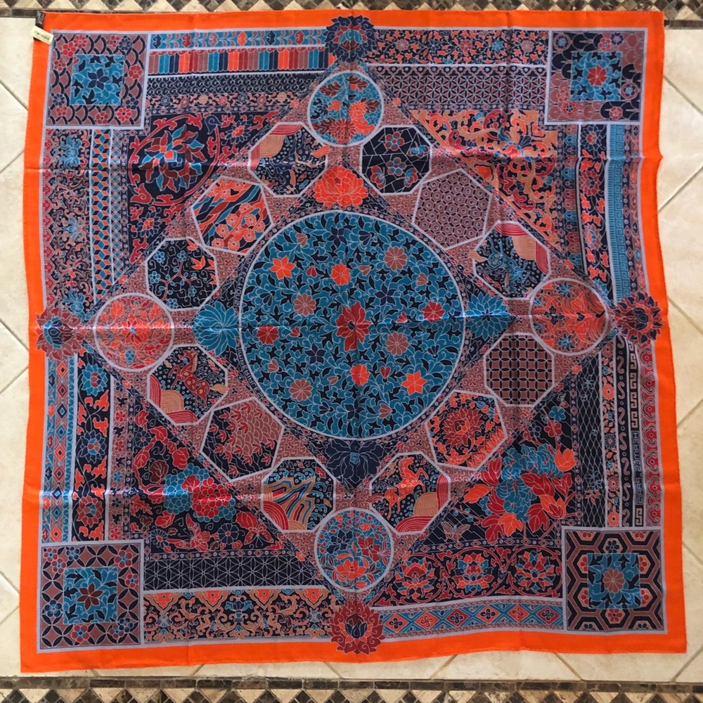 *SOLD*Hermes Cashmere and Silk Scarf